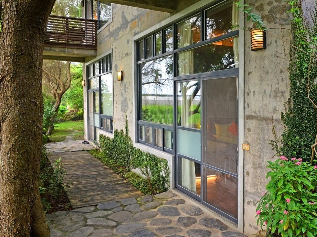 Nantou Puli Sunrise Villa Homestay B&B Exterior photo